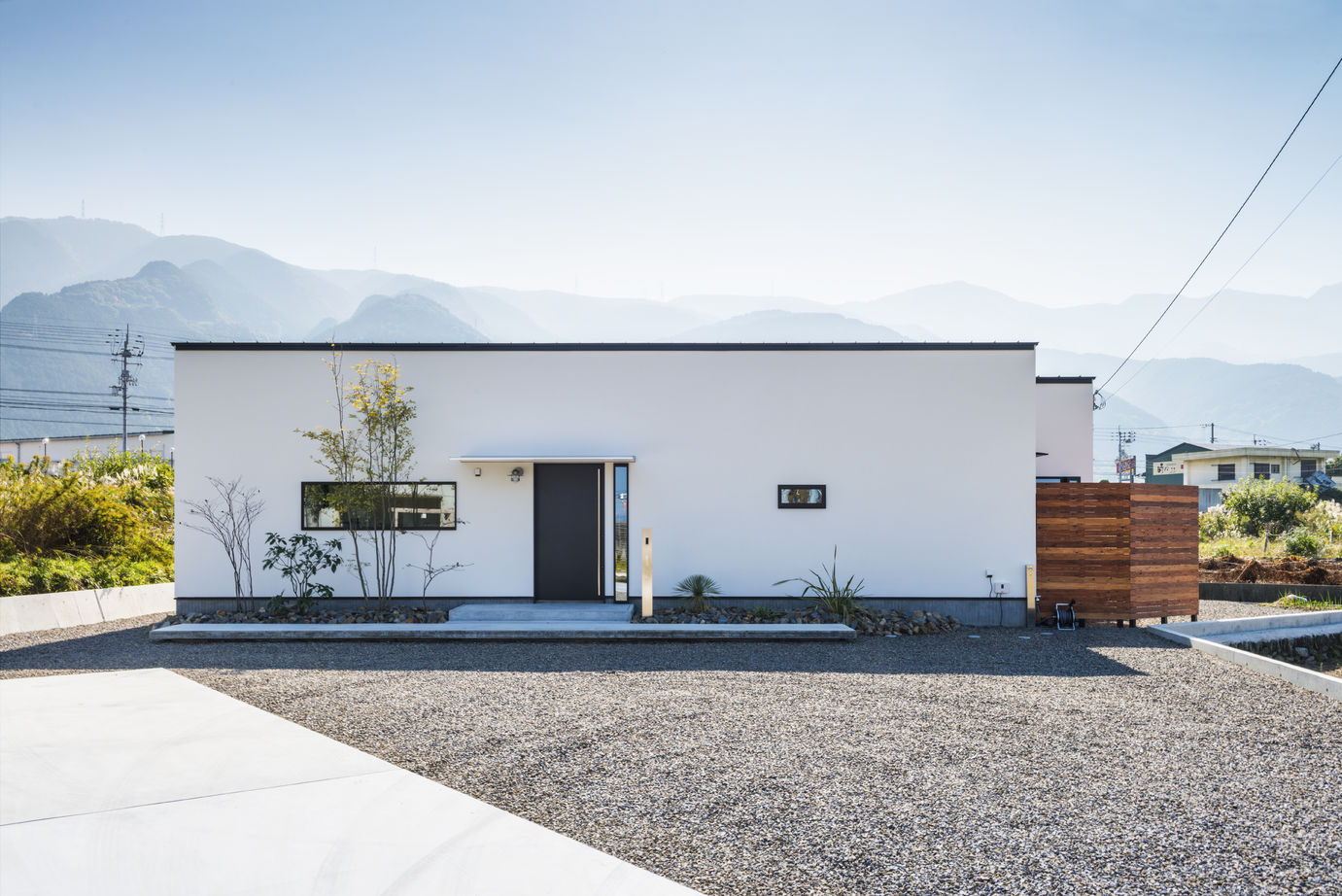 40坪の平屋間取り⑥ 中庭 外観